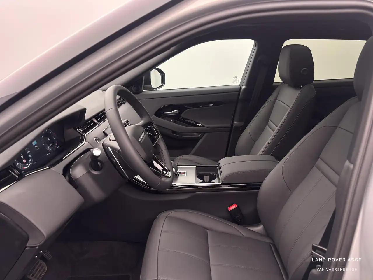 Land Rover Range Rover Evoque 2026 — фото 10