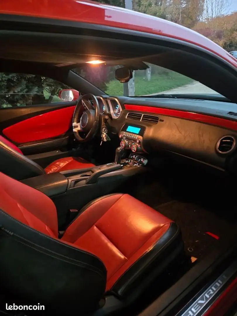 Chevrolet Camaro SS Gold - 2