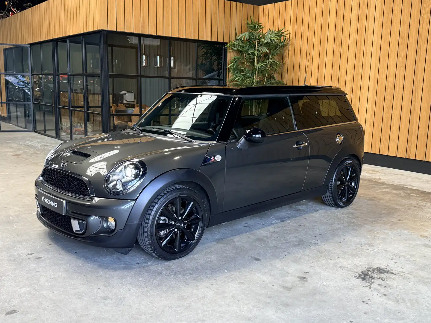 MINI Cooper SD Clubman 2.0 Chili Navigatie | Panoramadak | 173.000 km Grau - 1