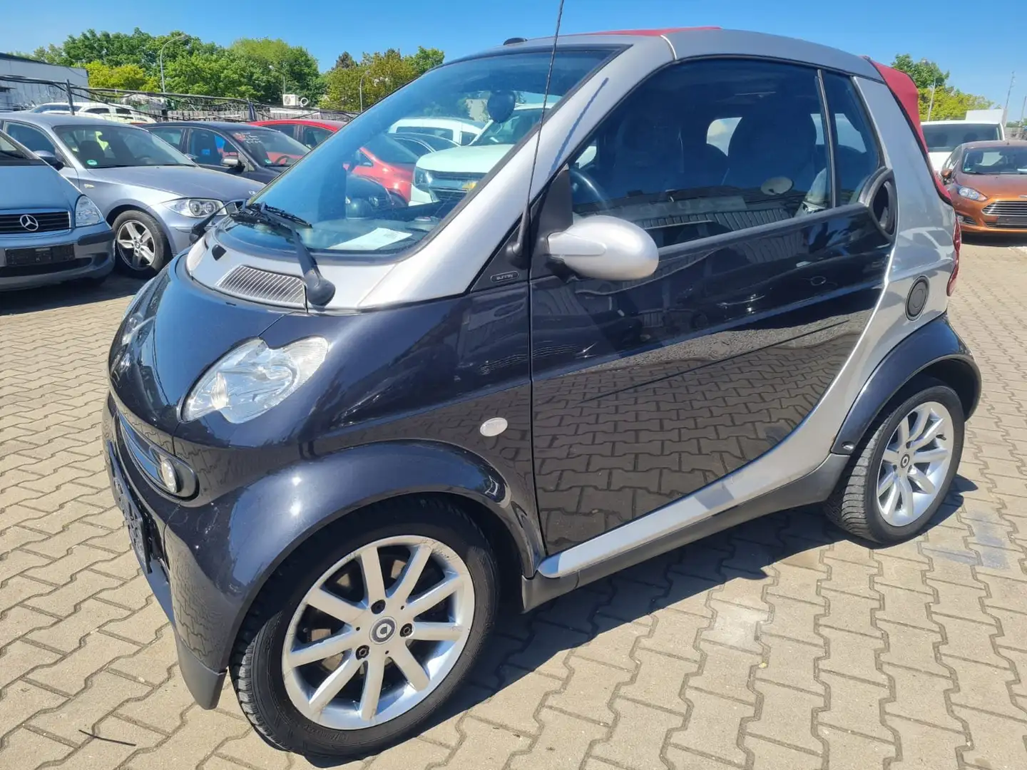 smart forTwo cabrio softtouch sunray Silber - 1