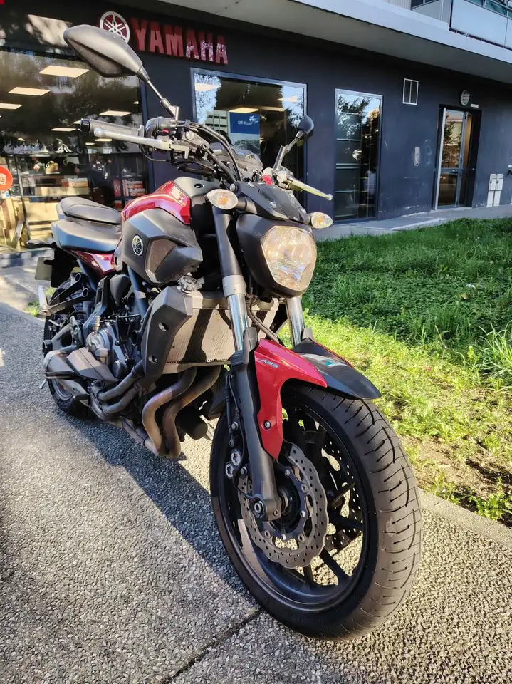 Yamaha MT-07