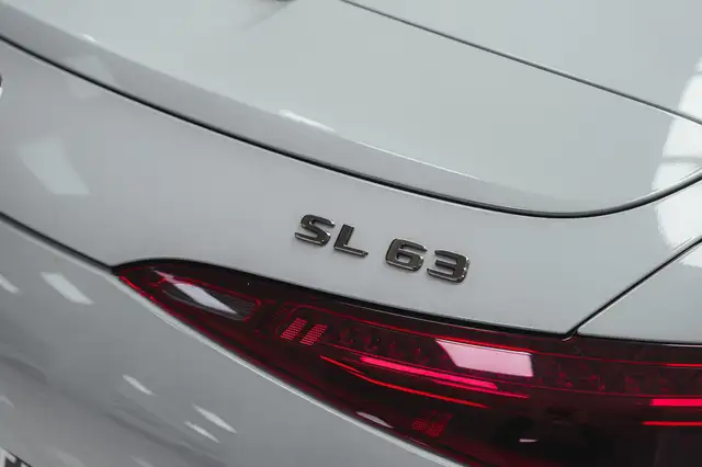 Mercedes-Benz SL view 14