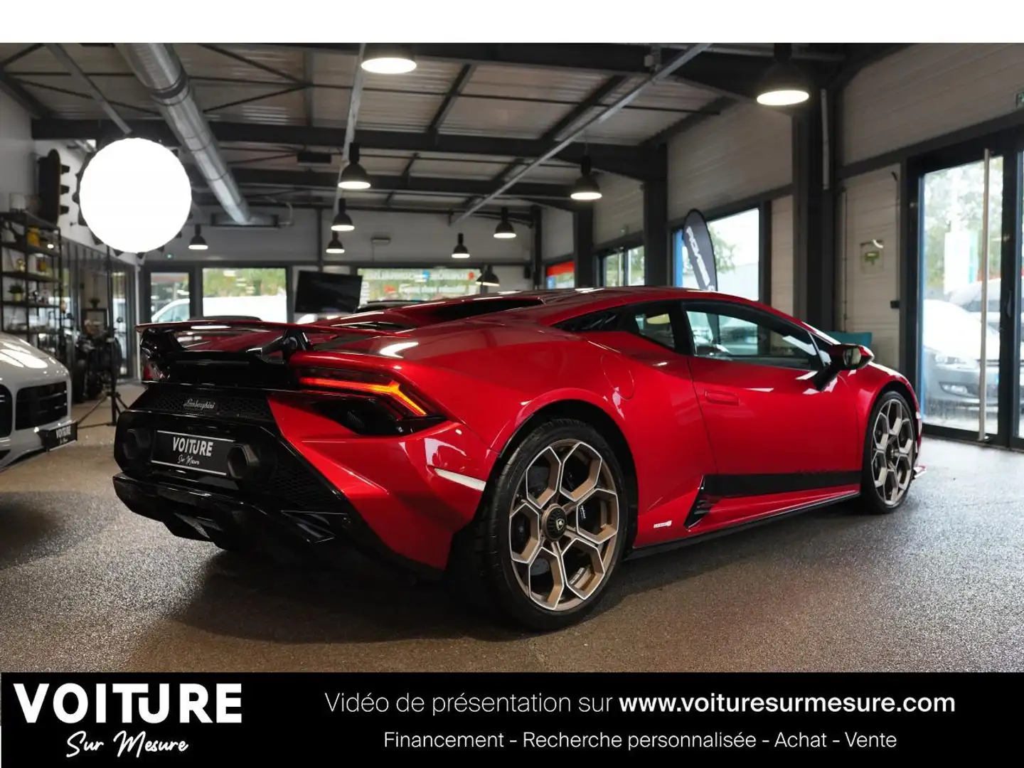 Lamborghini Tecnica coupe V10 5.2 RWD - 1 main - Lift - France Rouge - 2