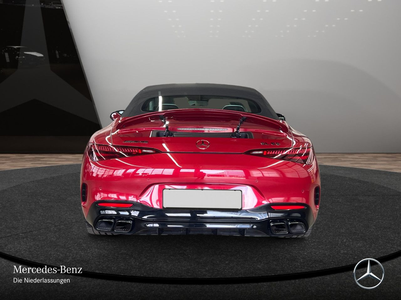 Mercedes-Benz SL 63 AMG Cab. 4M Fahrass Nachtsicht WideScreen 9G — photo 9