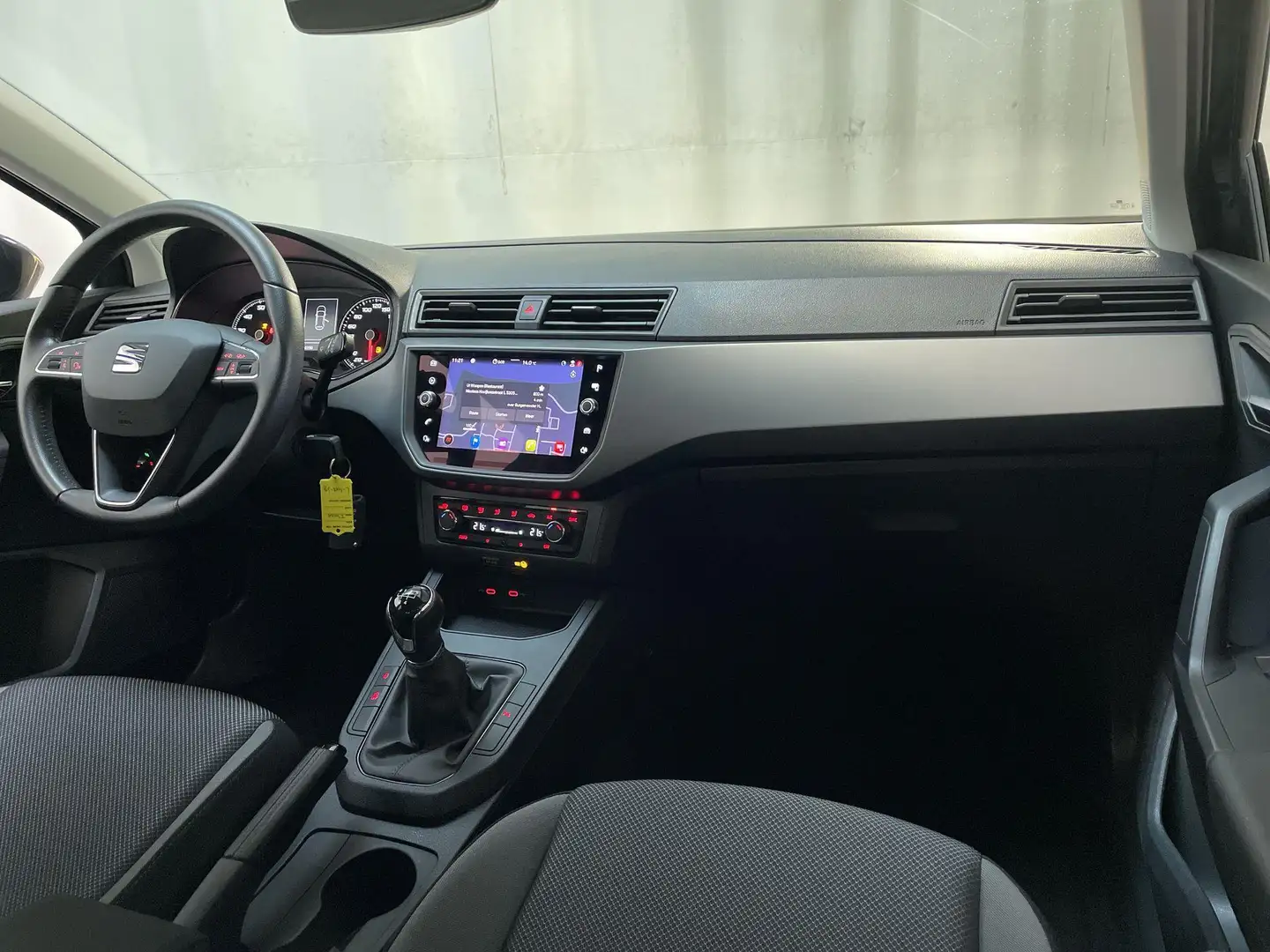 SEAT Ibiza 1.0 TSI Style Business Intense Climate Control Nav Grau - 2