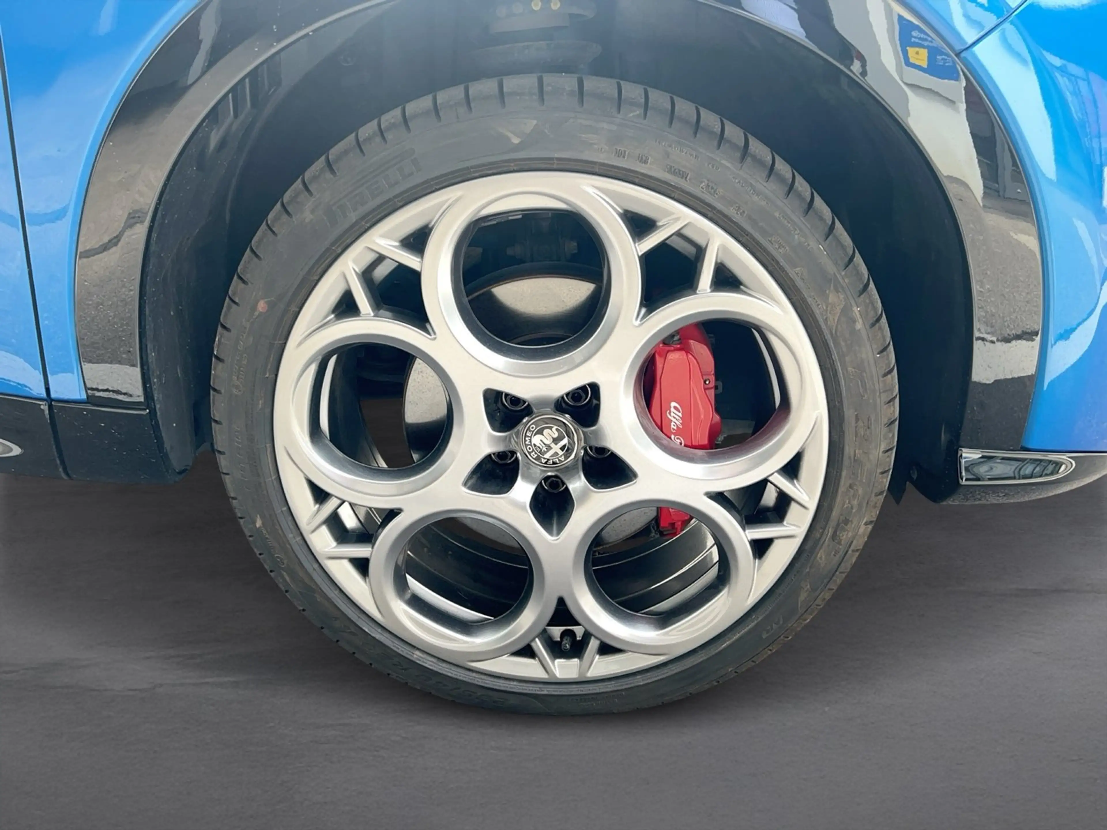 Alfa Romeo Tonale Edizione Speciale Plug-In-Hybrid AWD — photo 7