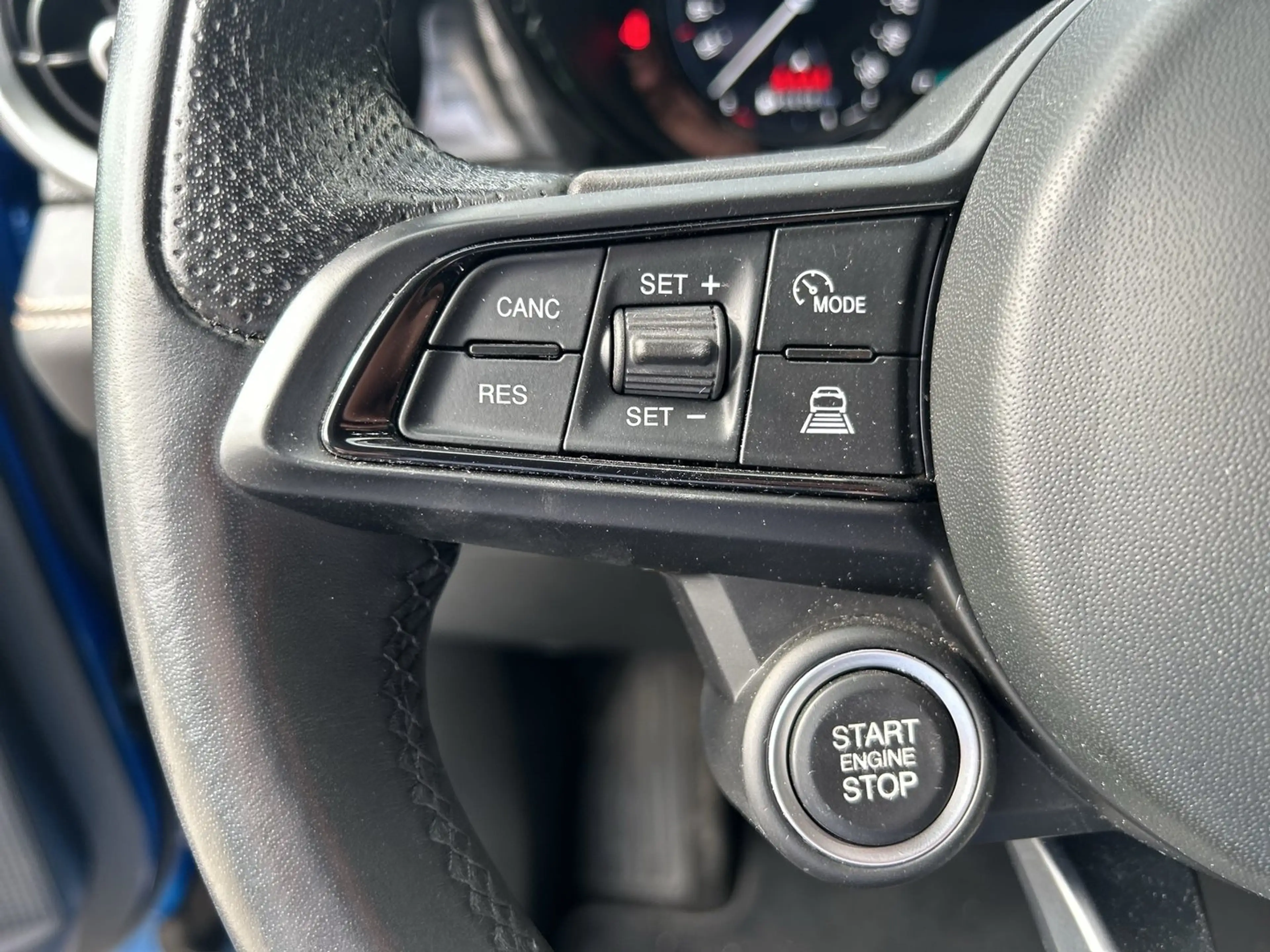 Alfa Romeo Tonale Edizione Speciale Plug-In-Hybrid AWD — photo 15