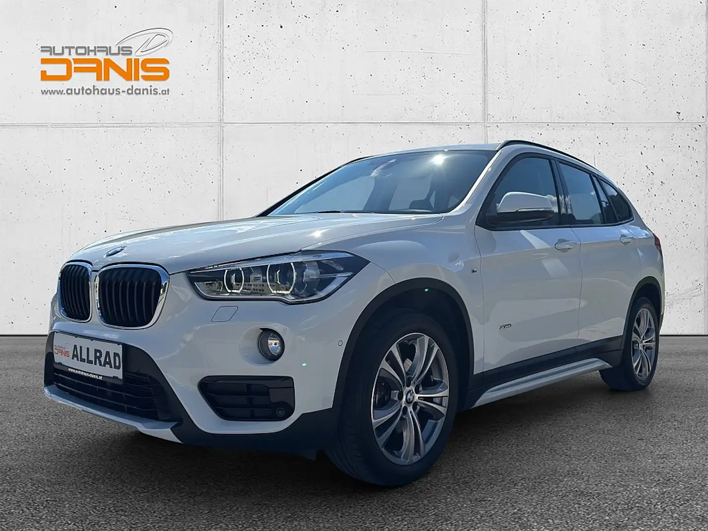 BMW X1 xDrive18d Sport Line Aut. KAMERA/NAVI/LED/ Blanc - 2