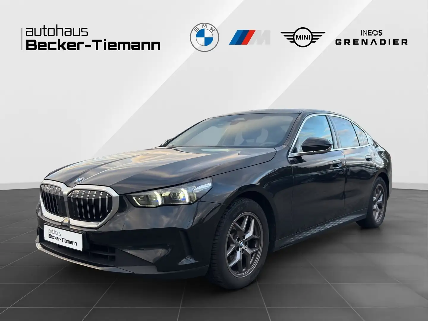 BMW 520 d Limousine 3J Garantie| LED | 360° | Memory | Har Schwarz - 1