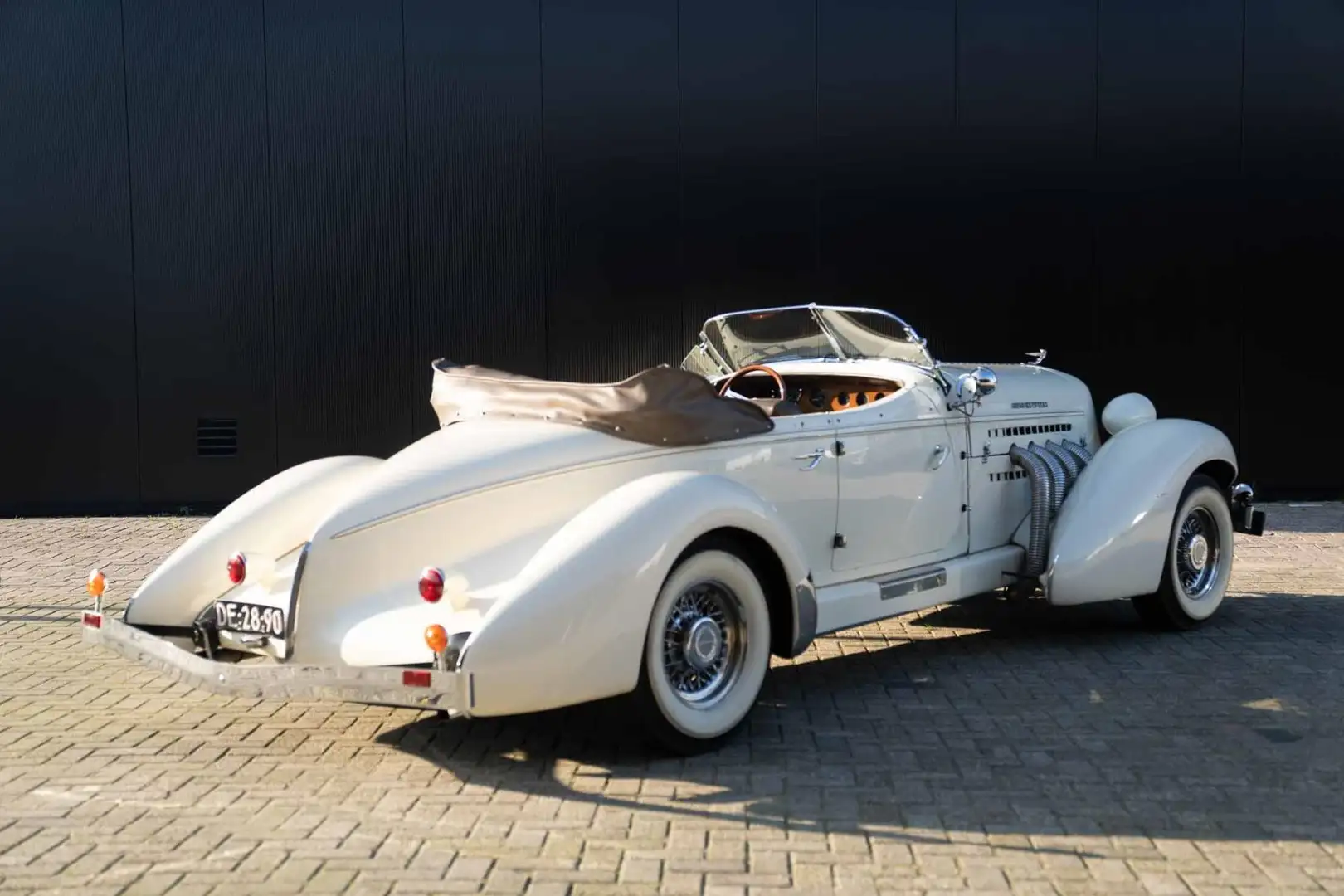 Oldtimer Auburn -Speedster Boattail Bianco - 2