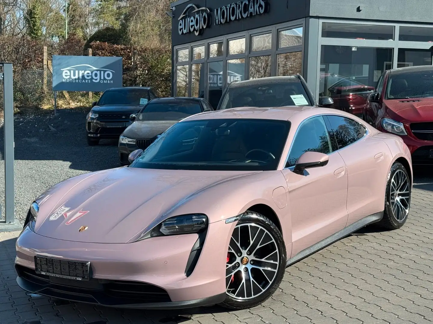 Porsche Taycan 4 S Aut. - Surround View - Luftfederung / - 2