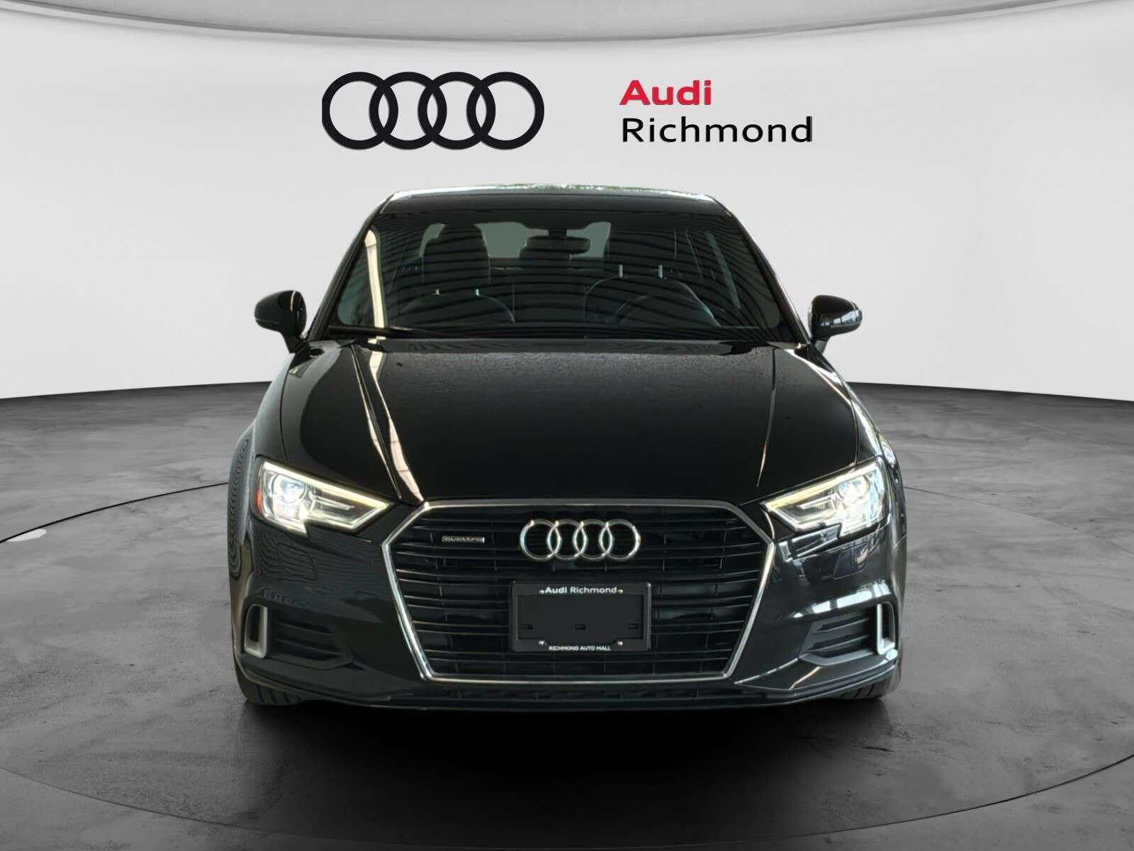 2017 Audi A3 2.0T Komfort — снимка 1