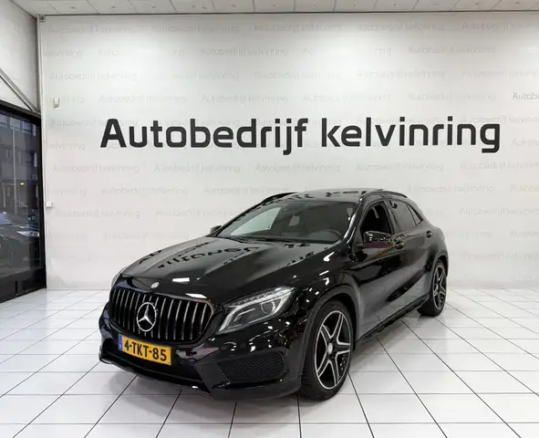 Mercedes-Benz Gla view 2