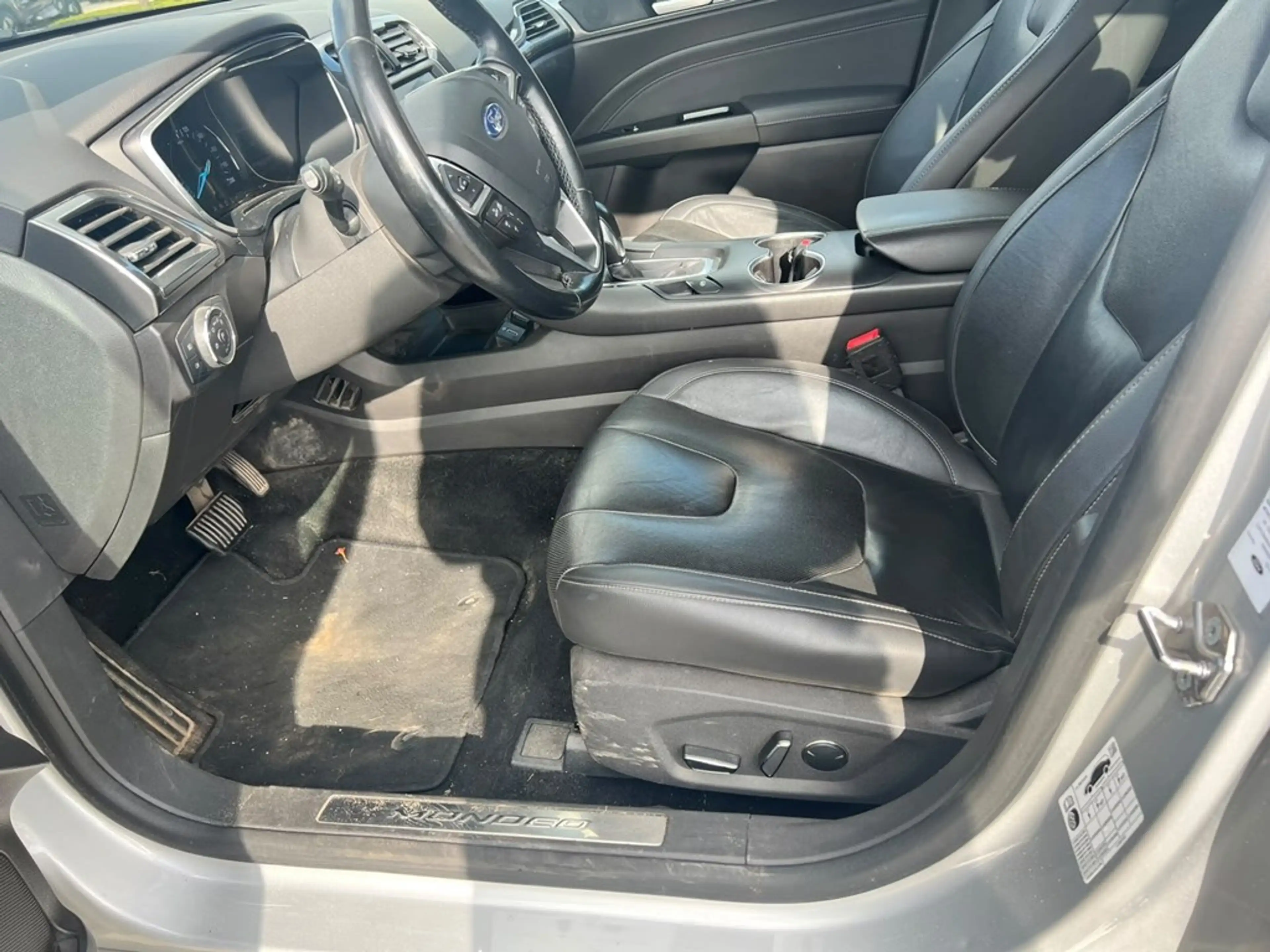 Ford Mondeo Enkel voor professionele verkoop. — photo 5
