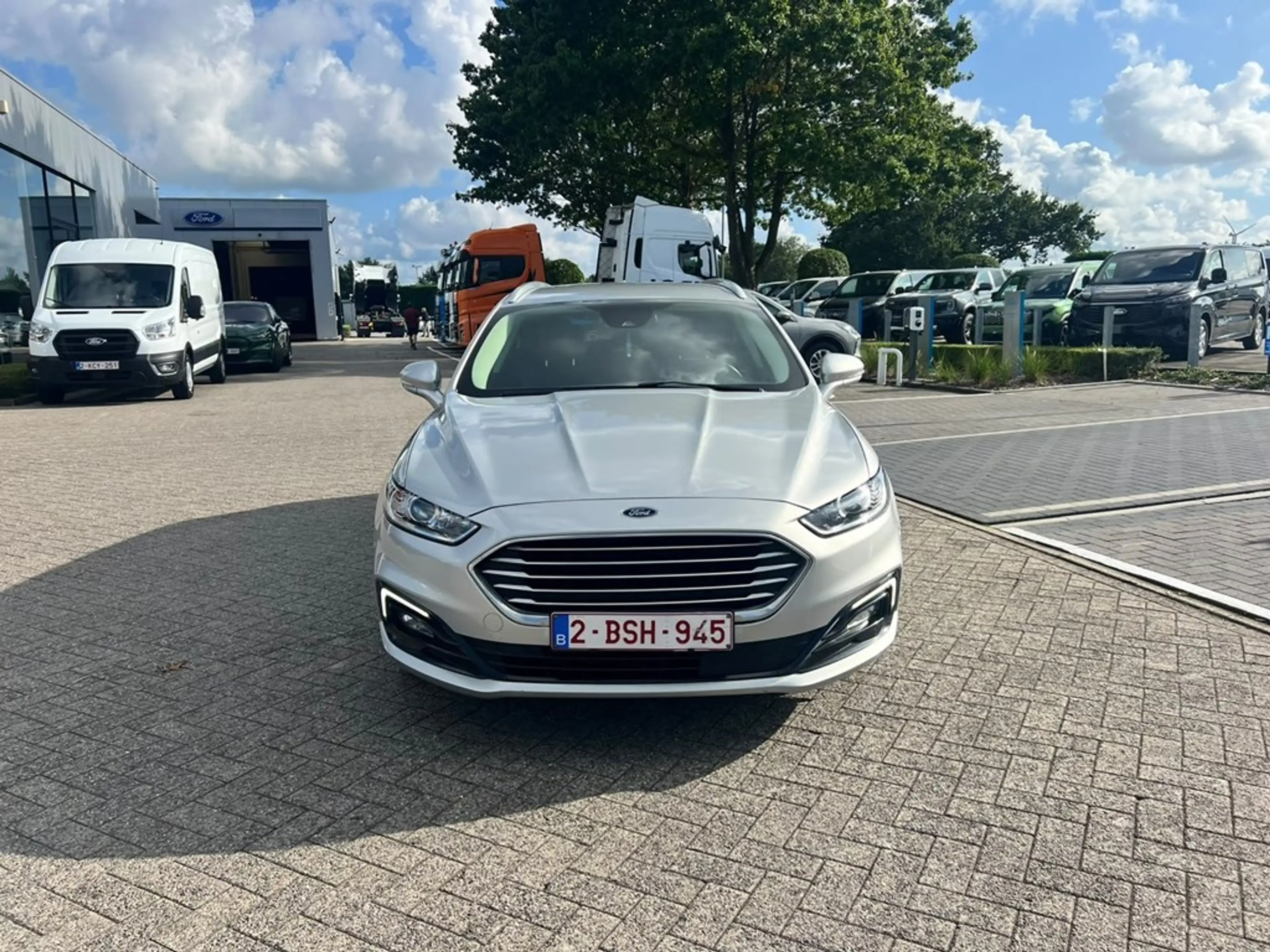 Ford Mondeo Enkel voor professionele verkoop. — photo 2