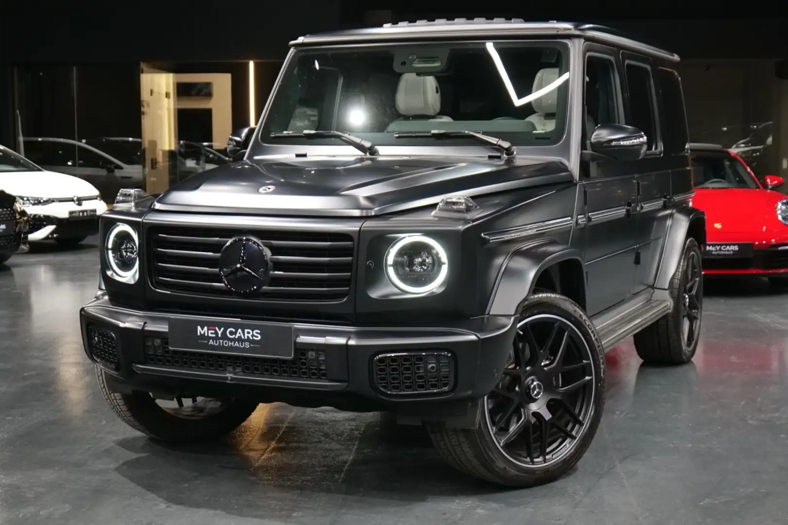 Mercedes-Benz G 450 AMG Sportpaket*NightPaket*Burmester*MwSt* Schwarz - 1