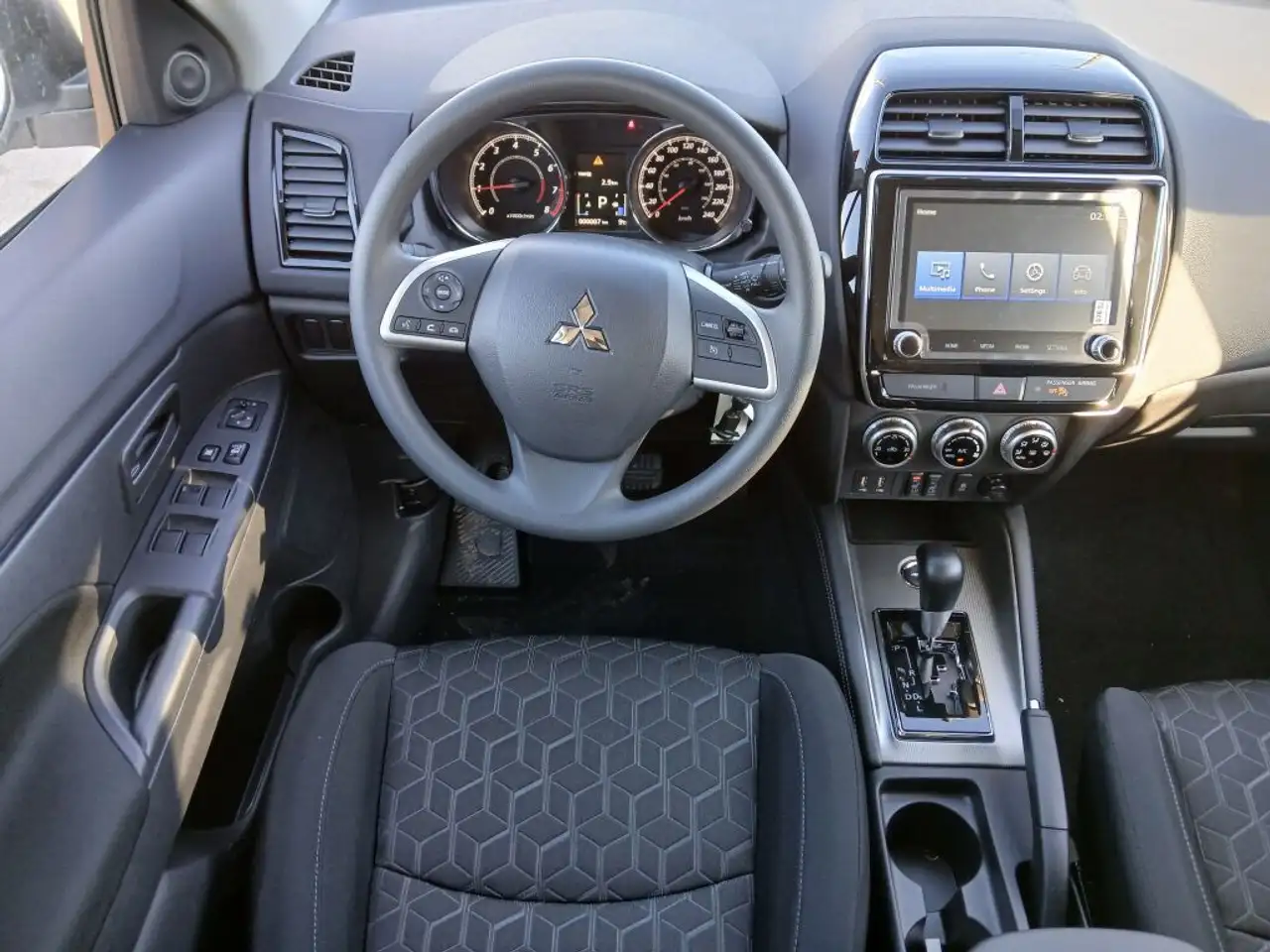 Mitsubishi RVR снимка Mitsubishi RVR