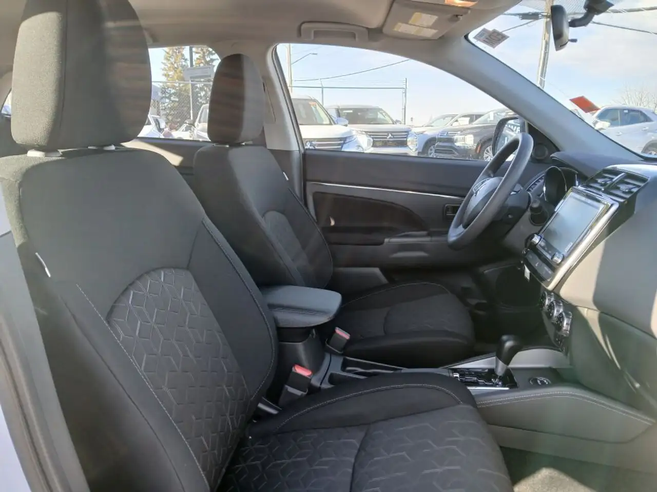 Mitsubishi RVR снимка Mitsubishi RVR