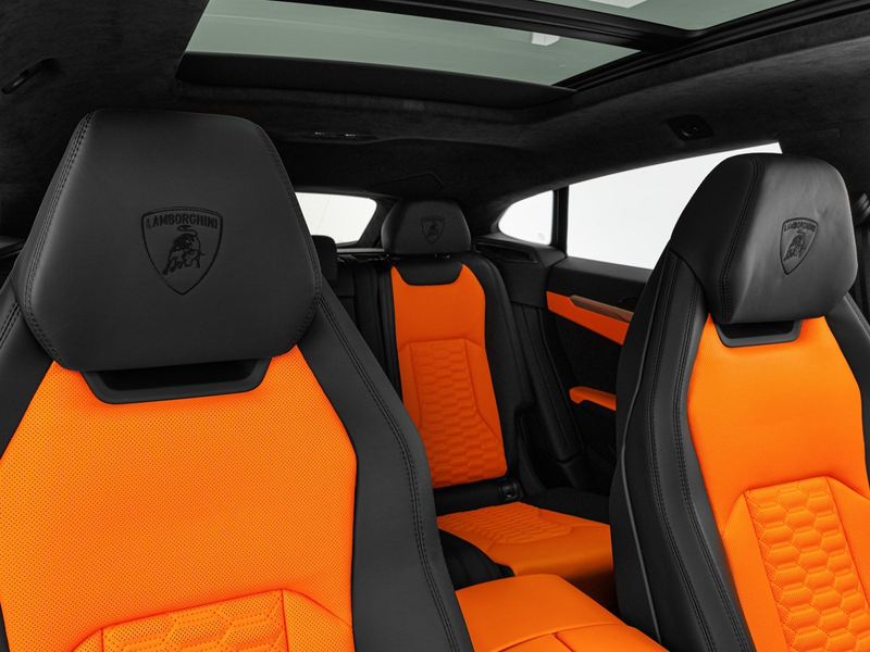 Lamborghini Urus — photo 12