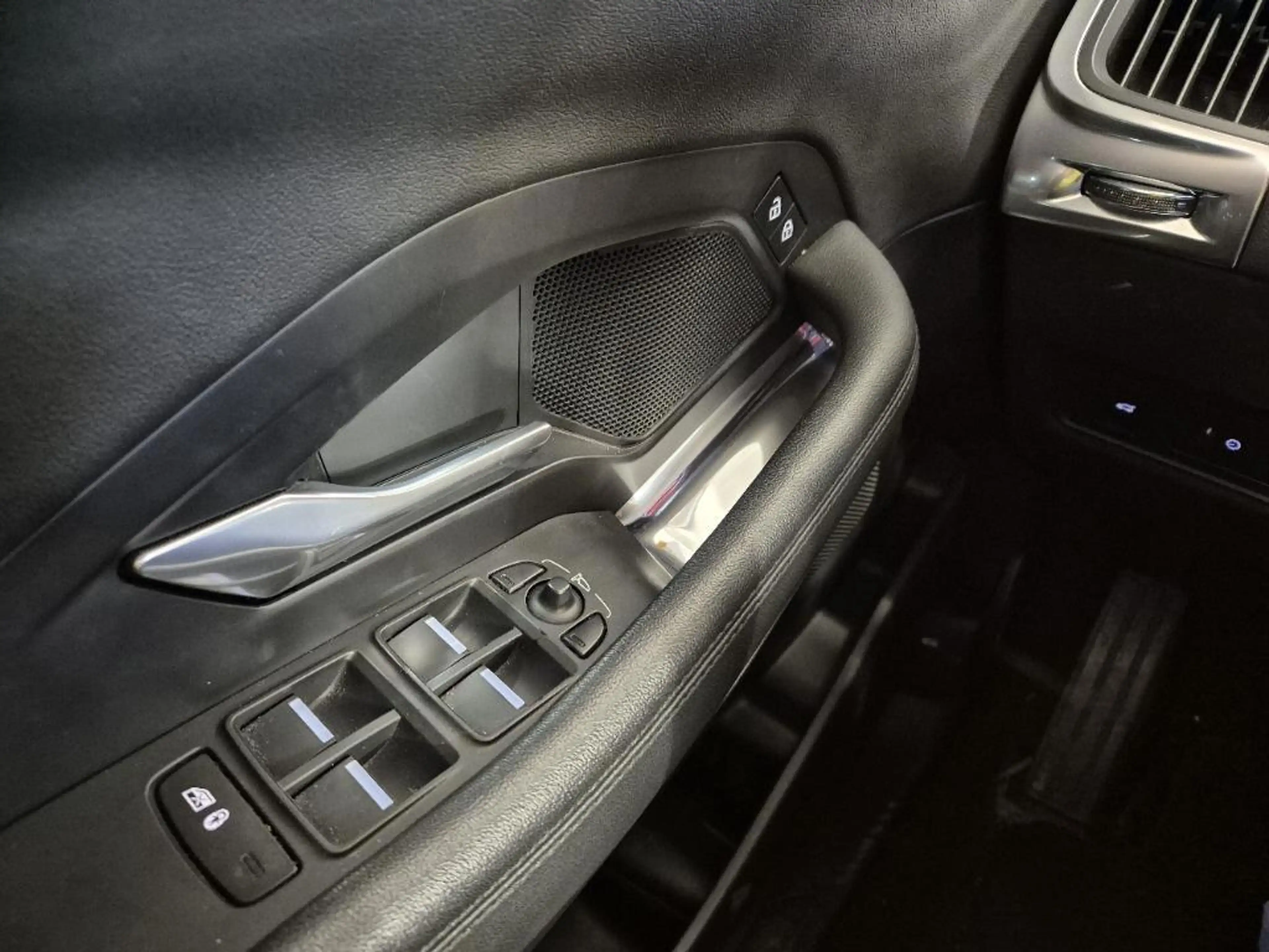 Jaguar E-Pace 1.5 P160 S Launch Edition|PANO|AUT|CARPLAY|LEDER|S — photo 12