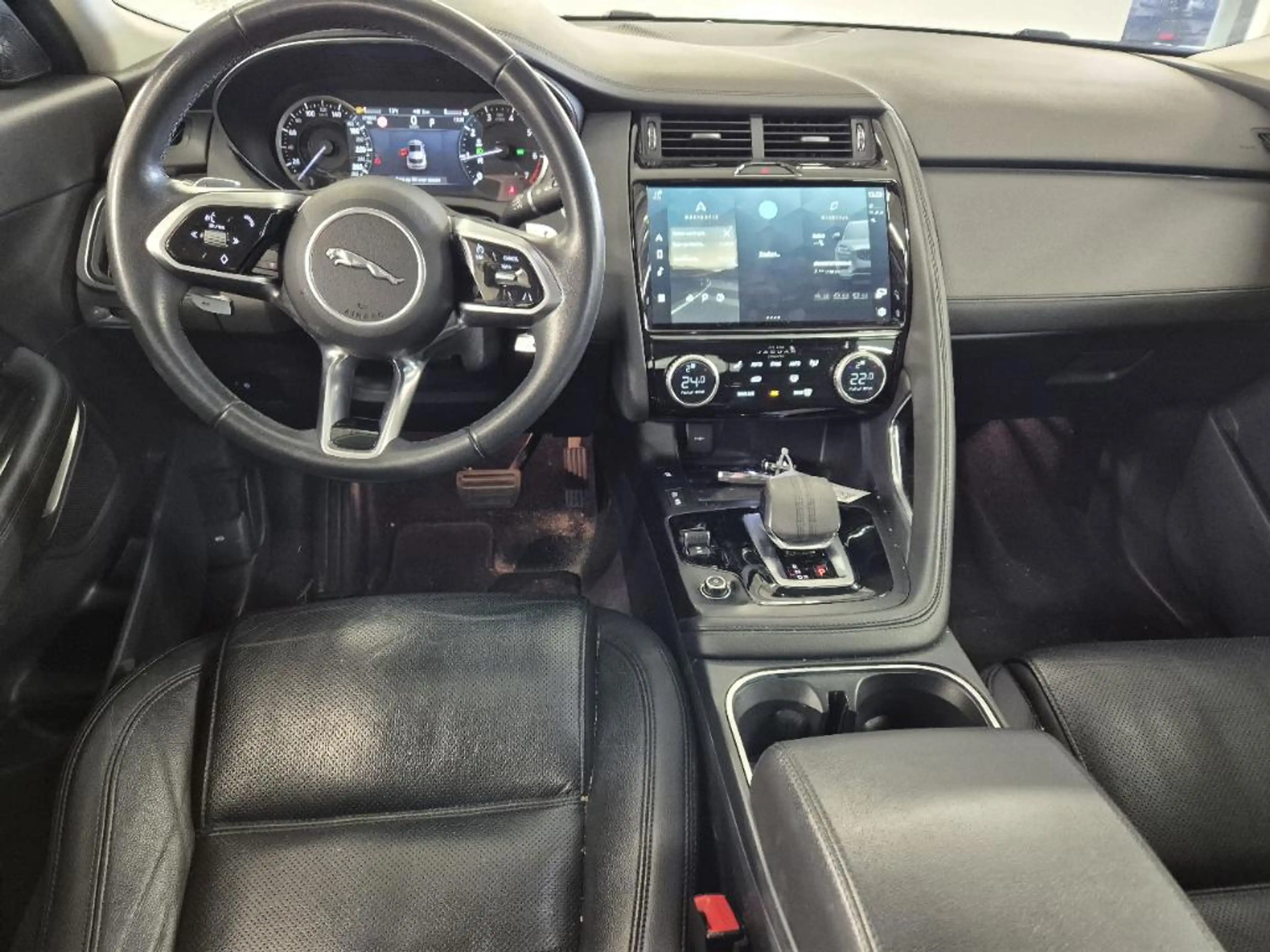 Jaguar E-Pace 1.5 P160 S Launch Edition|PANO|AUT|CARPLAY|LEDER|S — photo 6
