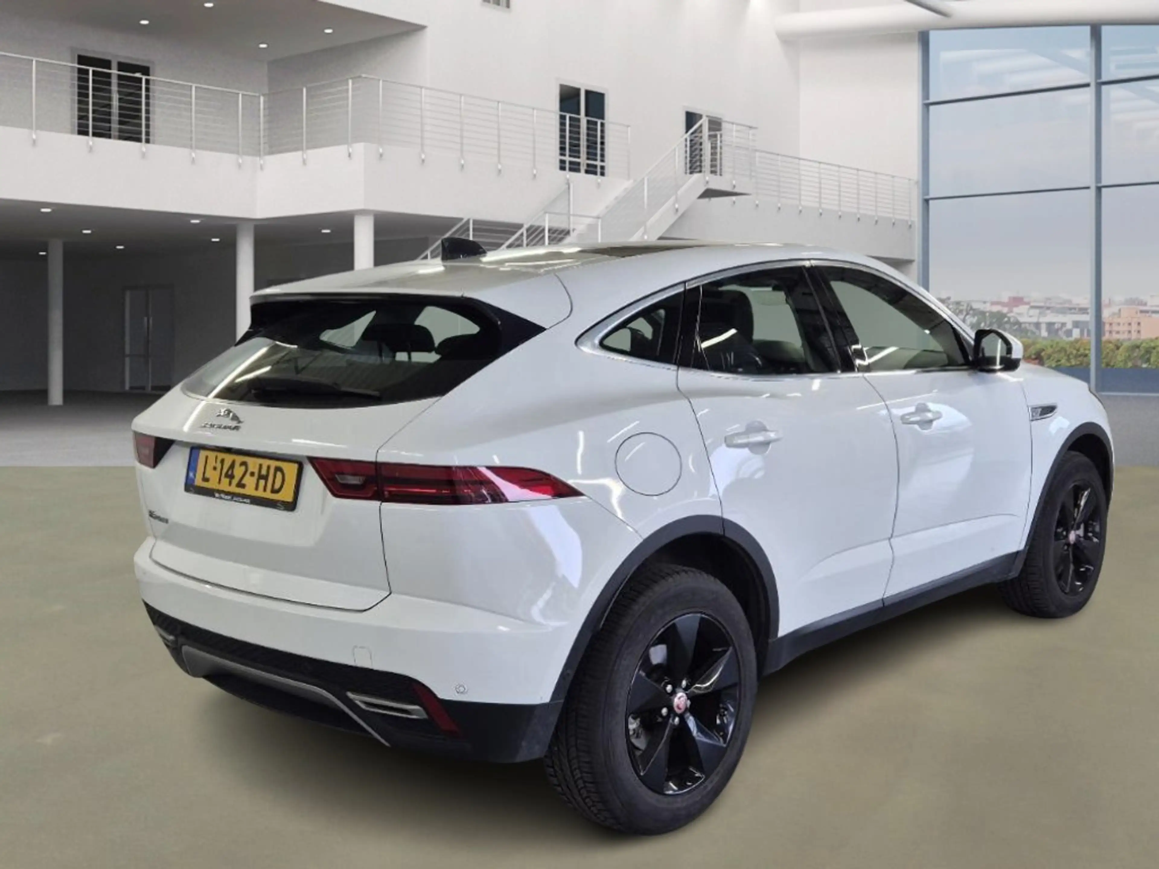 Jaguar E-Pace 1.5 P160 S Launch Edition|PANO|AUT|CARPLAY|LEDER|S — photo 3