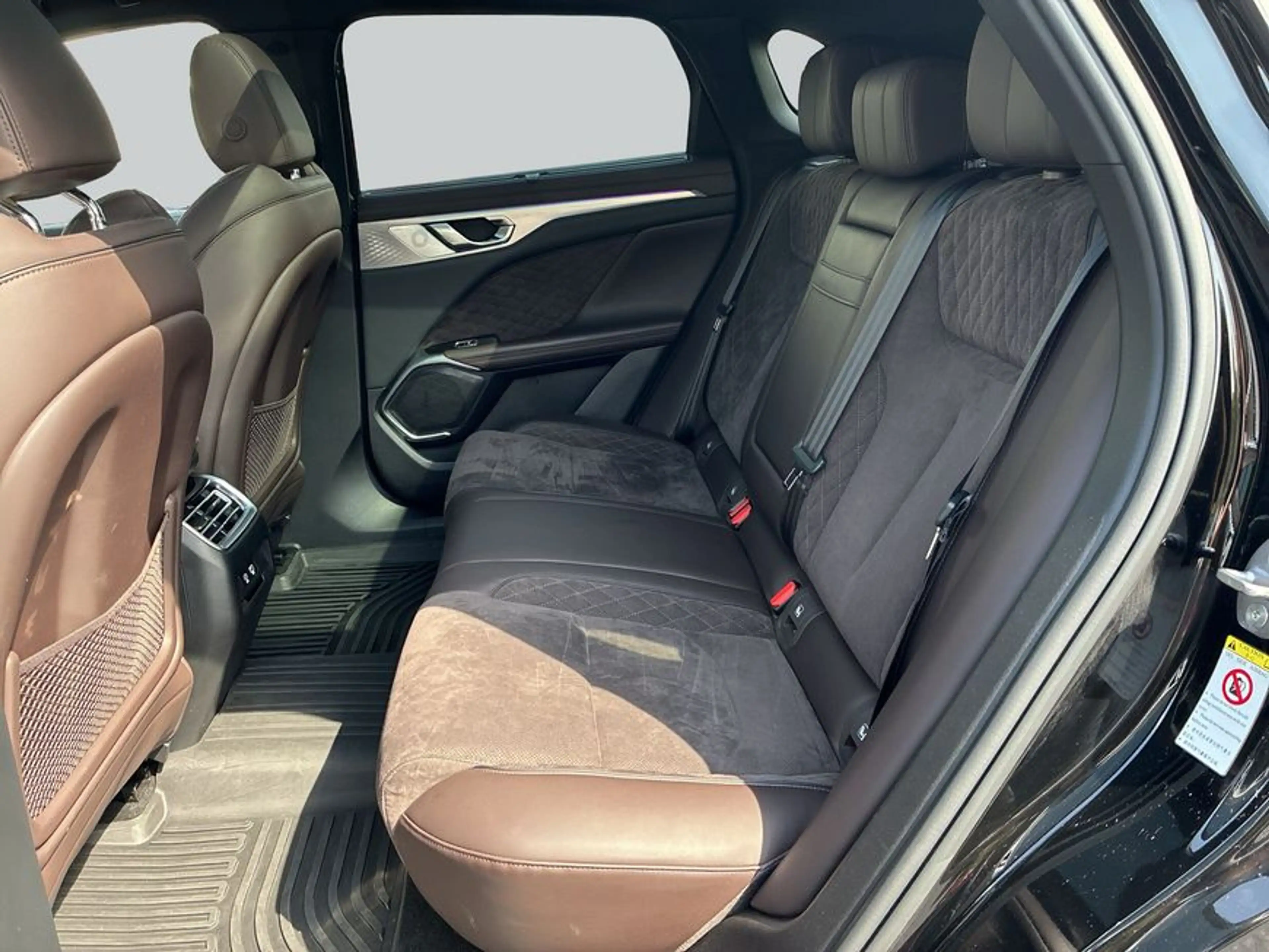 GWM WEY 05 WEY 05 Luxury + PANO+LED+ACC+NAVI+LEDEr+SHZ — photo 12