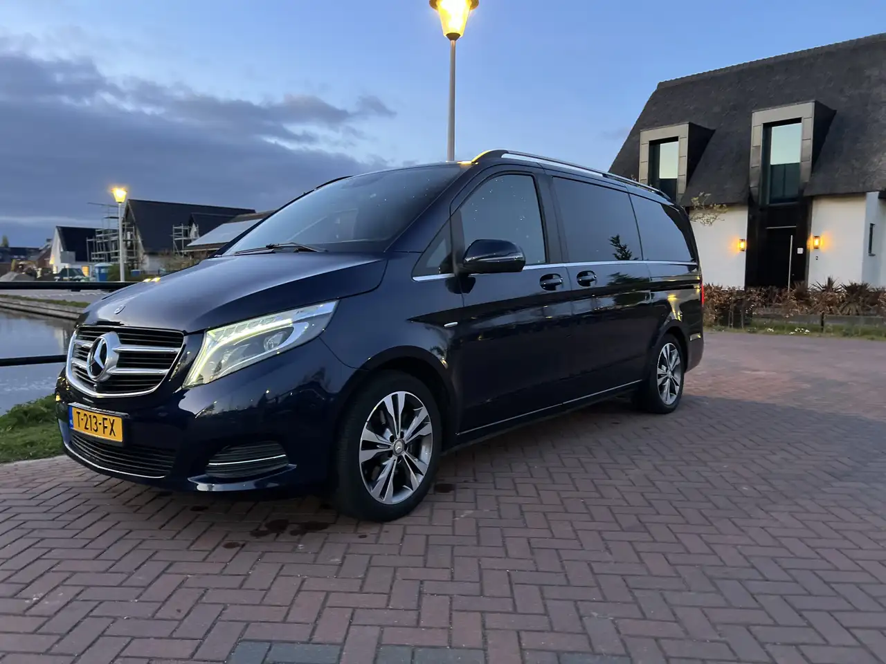 Mercedes-Benz V