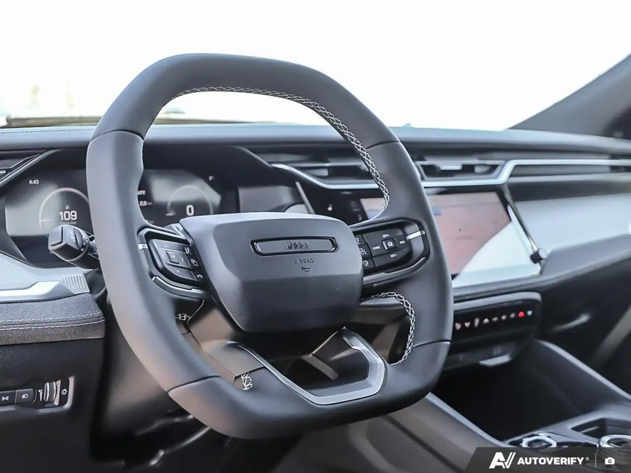 Jeep Cherokee снимка Jeep Cherokee