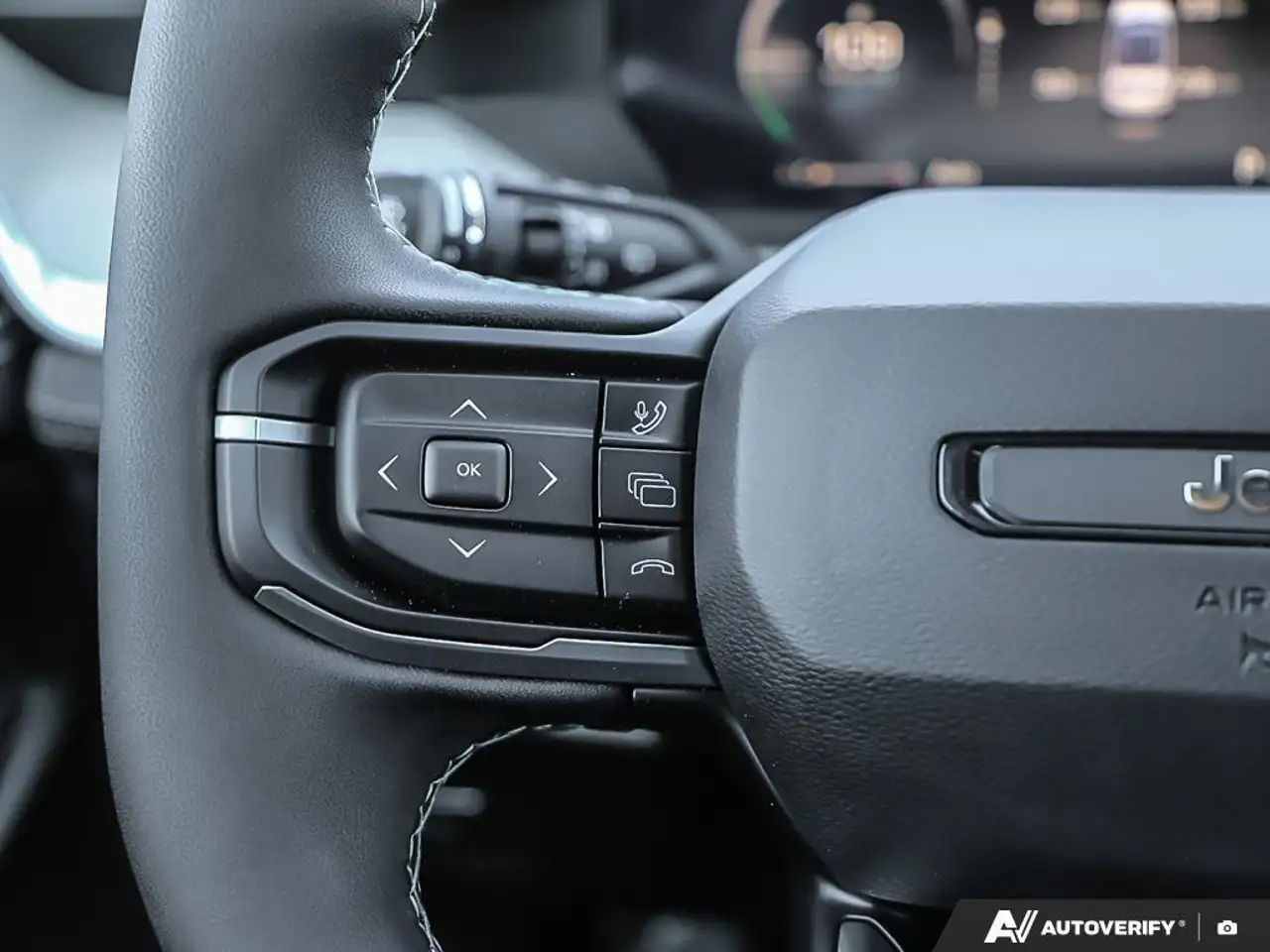 Jeep Cherokee снимка Jeep Cherokee