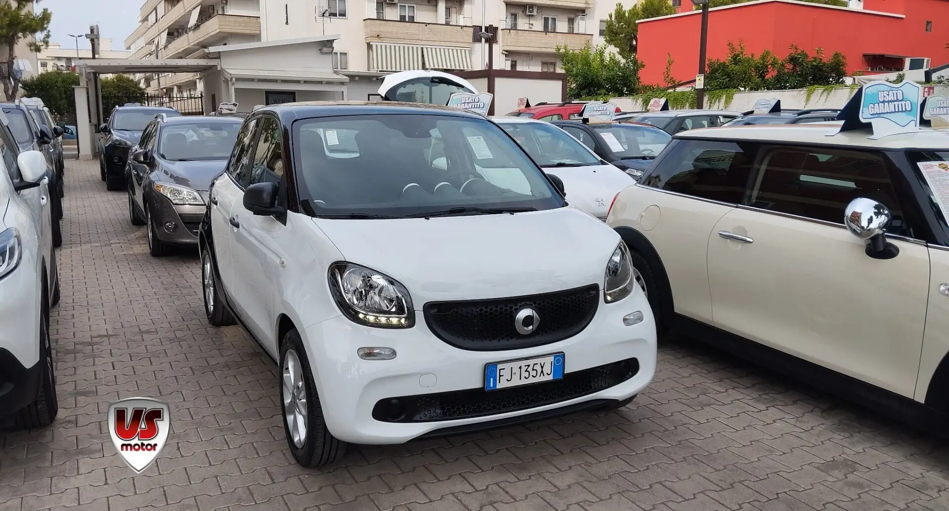 smart forFour 70 1.0 Prime Blanc - 1
