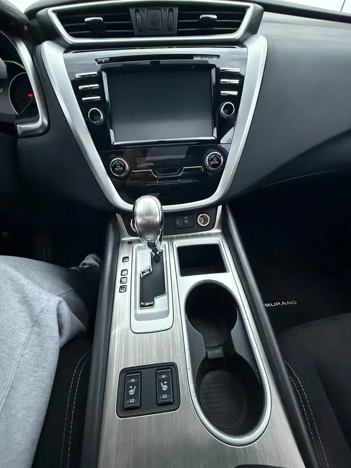 Nissan Murano снимка Nissan Murano