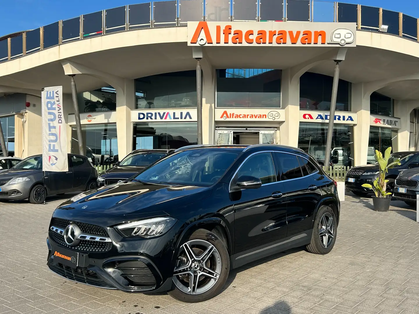 Mercedes-Benz GLA 200 d AMG Line 4matic Premium auto Nero - 1