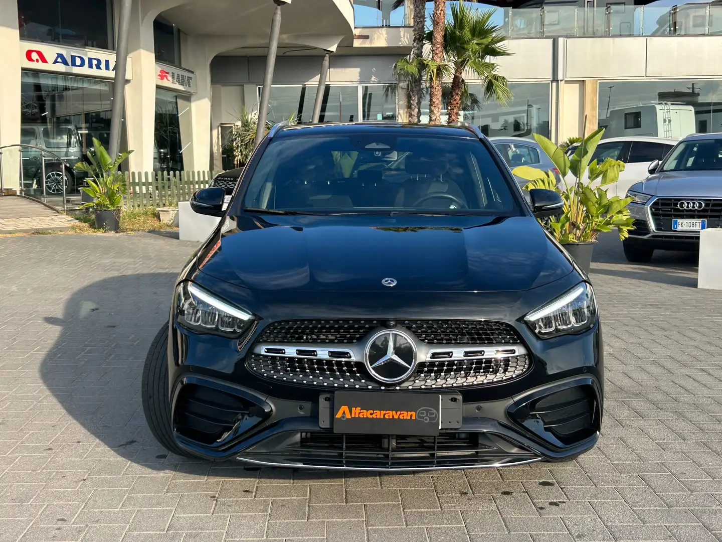 Mercedes-Benz GLA 200 d AMG Line 4matic Premium auto Nero - 2