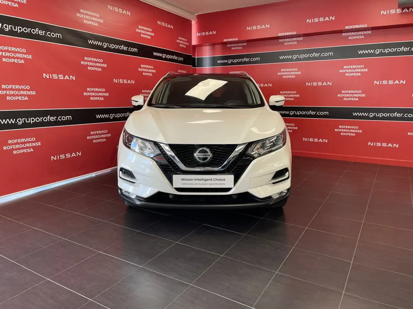 Nissan Qashqai 1.6 DIG-T N-Connecta 4x2 Blanc - 2