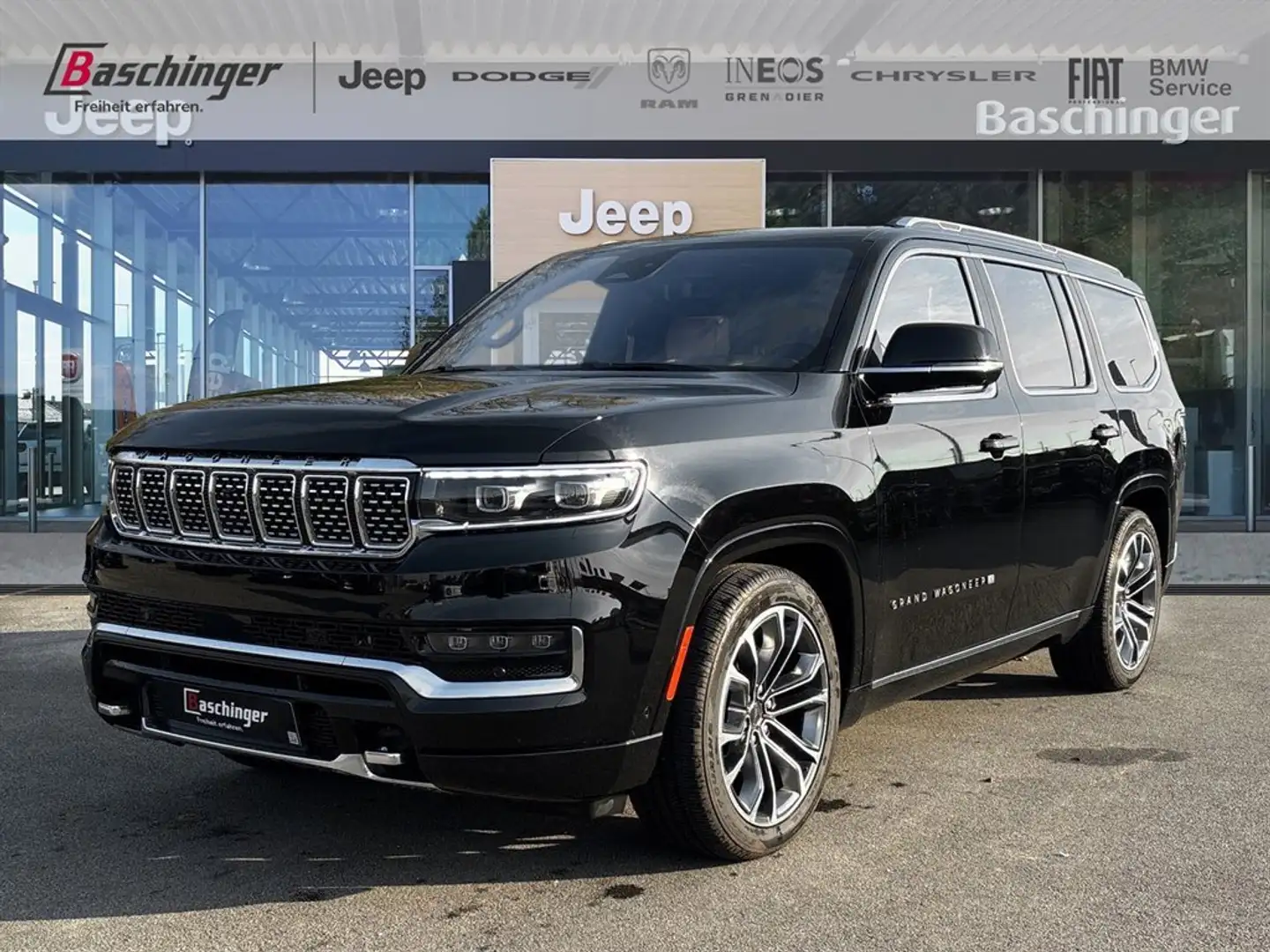 Jeep Grand Cherokee Grand Wagoneer V8 4x4 Negru - 1