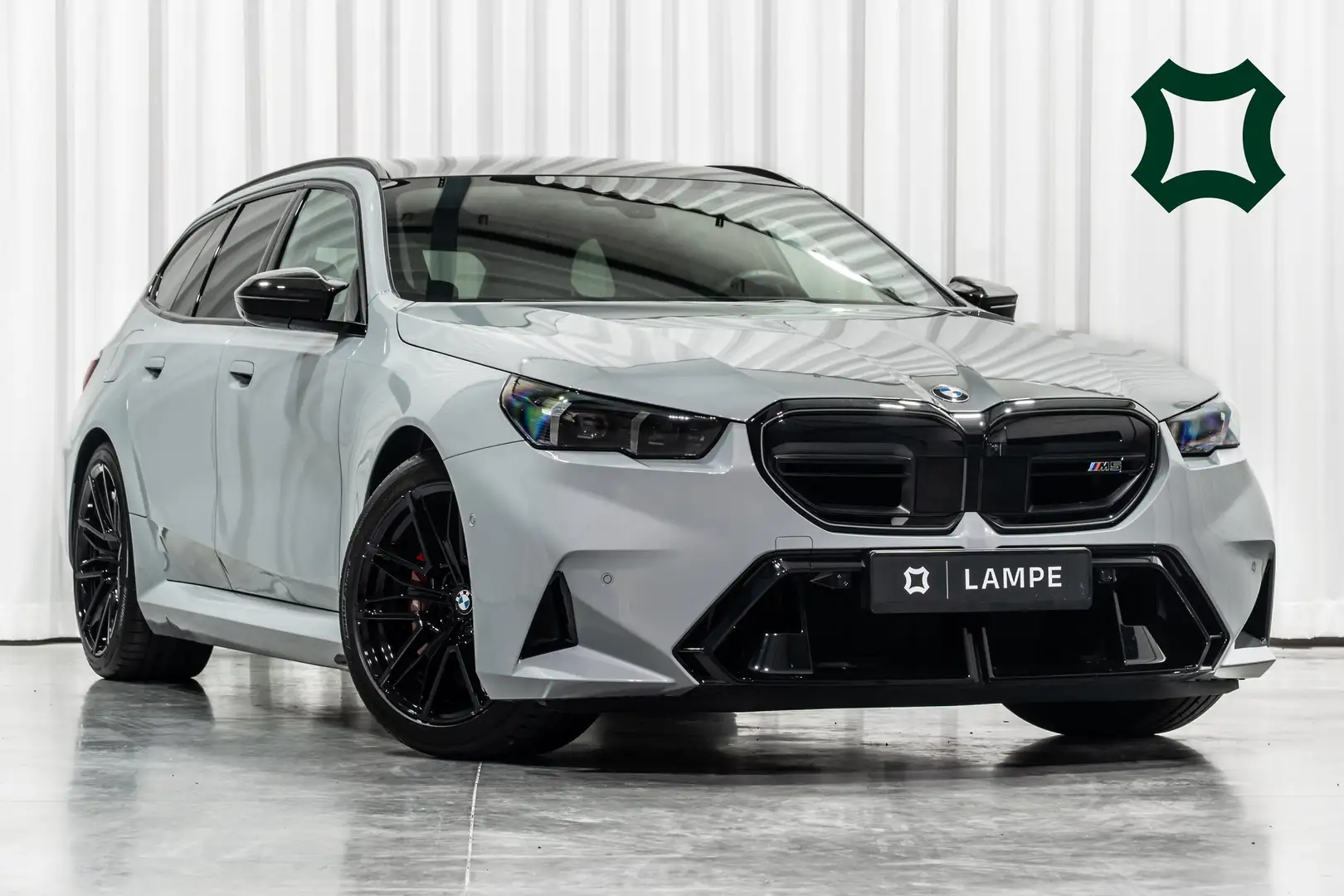 BMW M5 Touring Hybrid B&W Head-Up ACC 360° Panodak Gris - 1