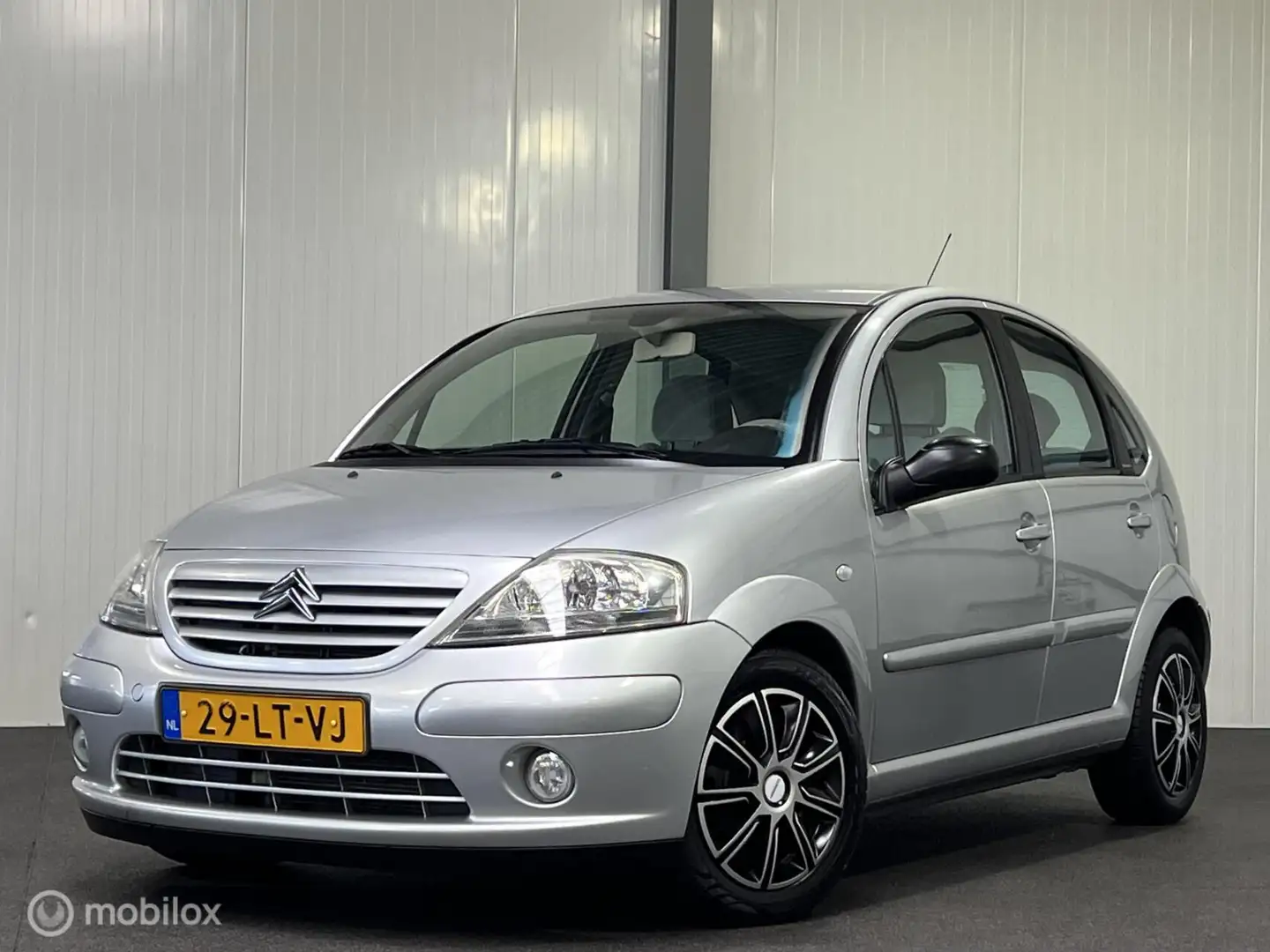 Citroen C3 1.4i Exclusive AUTOMAAT [ NAP trekhaak cruise ] Grijs - 1
