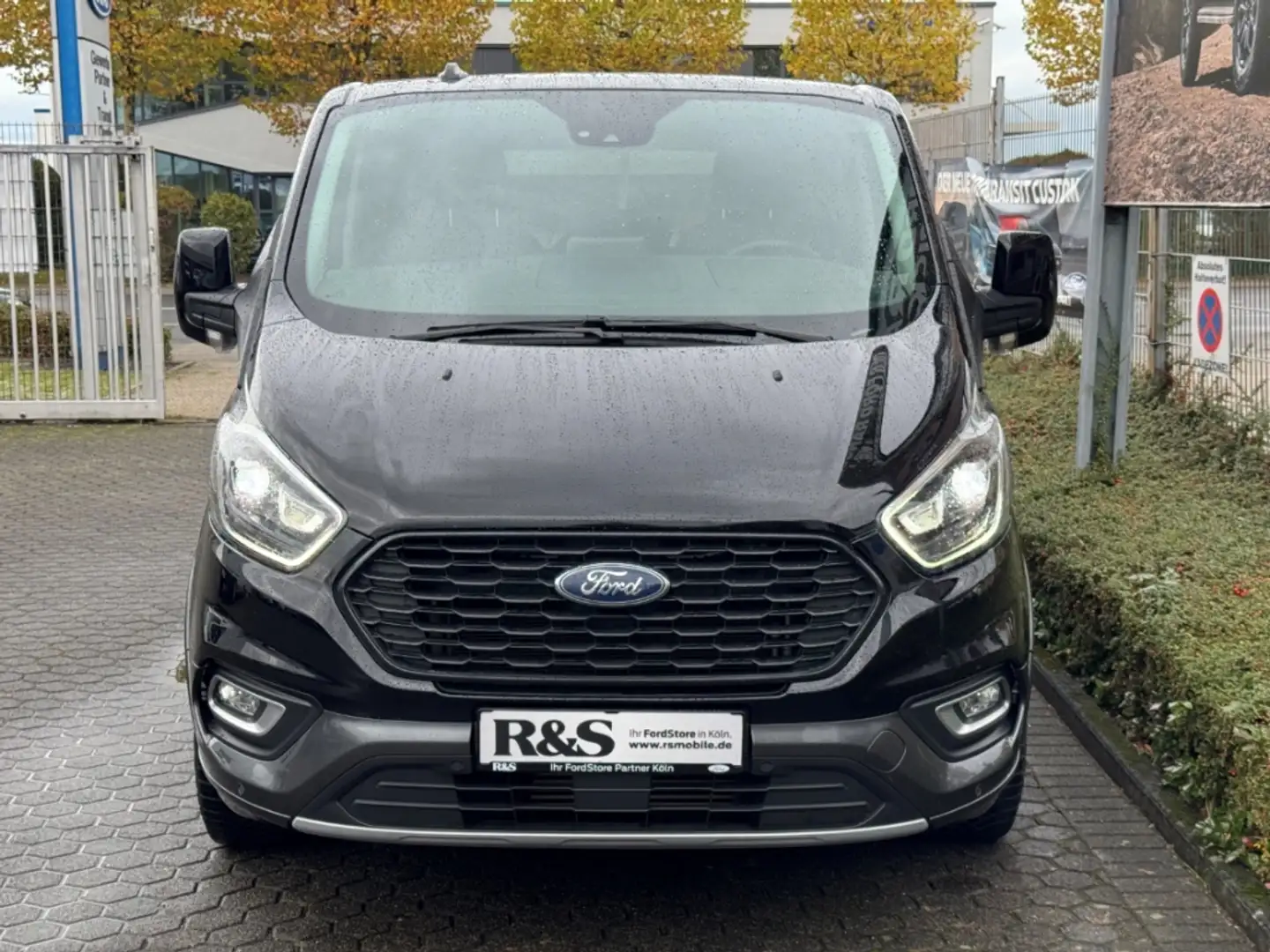 Ford Tourneo Custom Bus 320 L1 Active TOTW+Bi-Xenon+Rückfahrkamera Nero - 2