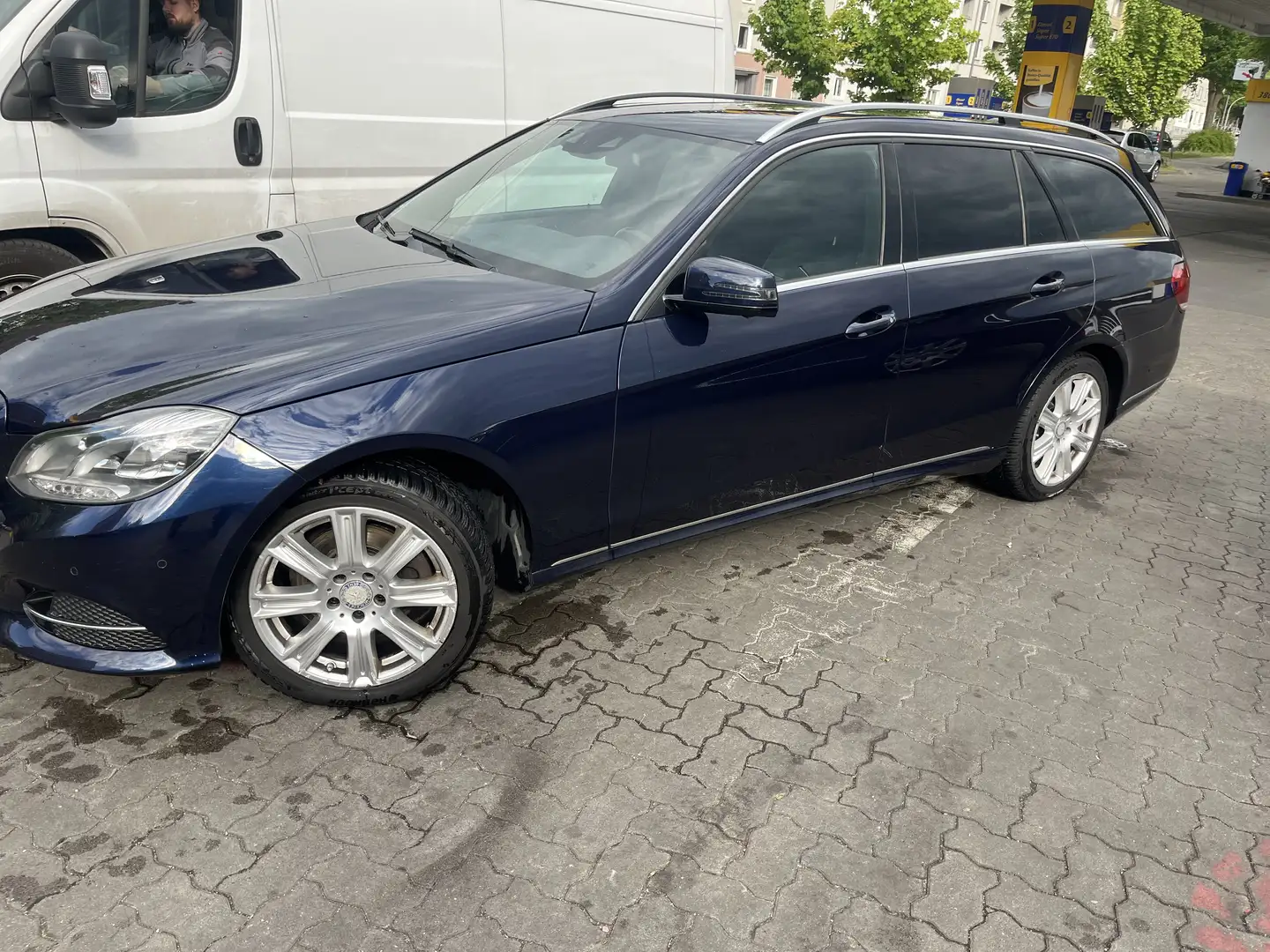 Mercedes-Benz E 220 T BlueTEC BlueEFFICIENCY Edition 9G-TRONIC Avantga - 2