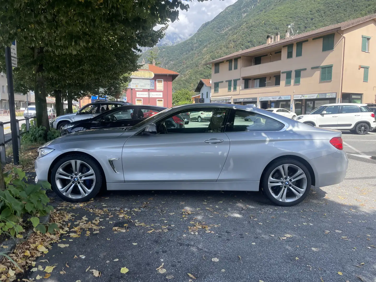 BMW 435 435dA Coupe xdrive Luxury - 2