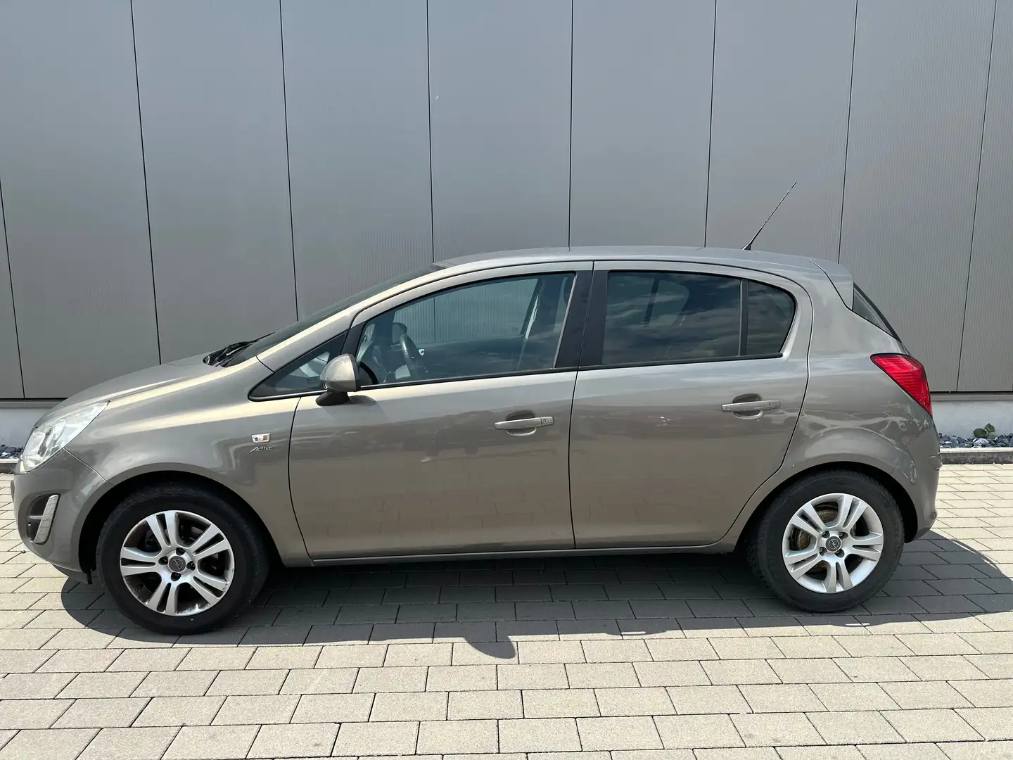 Opel Corsa Active/Scheckheftgepflegt/Klima/Lenkradheizung/SHZ Grijs - 2