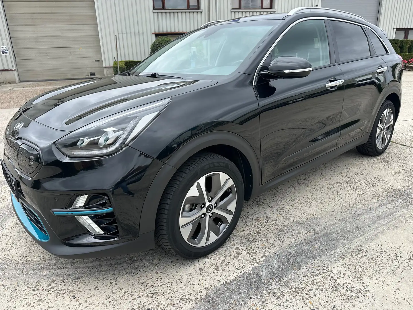 Kia e-Niro Executive Line 64 kWh Leder /// 14200€ netto/// Negro - 1