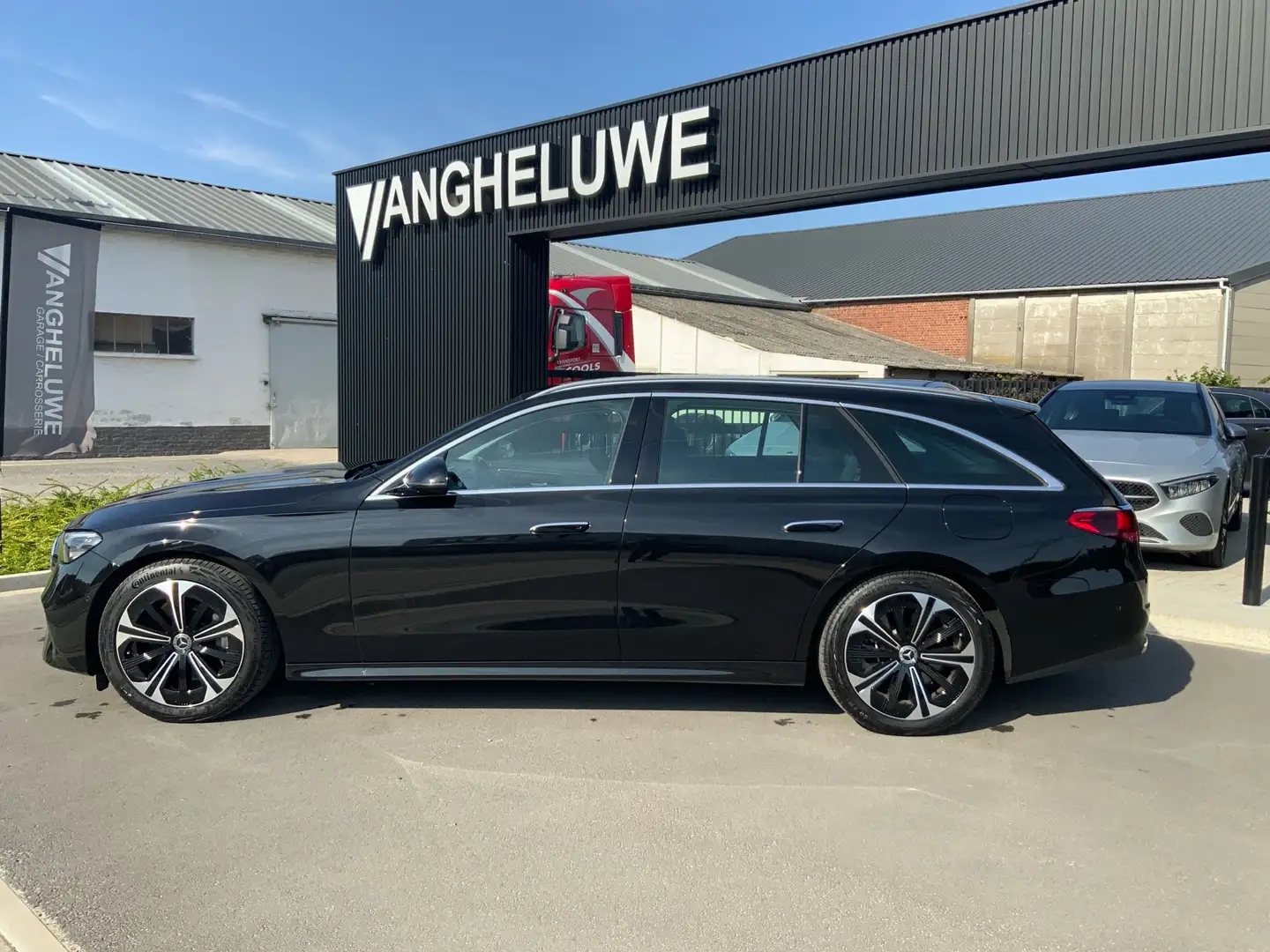 Mercedes-Benz E 300 Break  de Luxury Line hybride distronic trekhaak Nero - 1