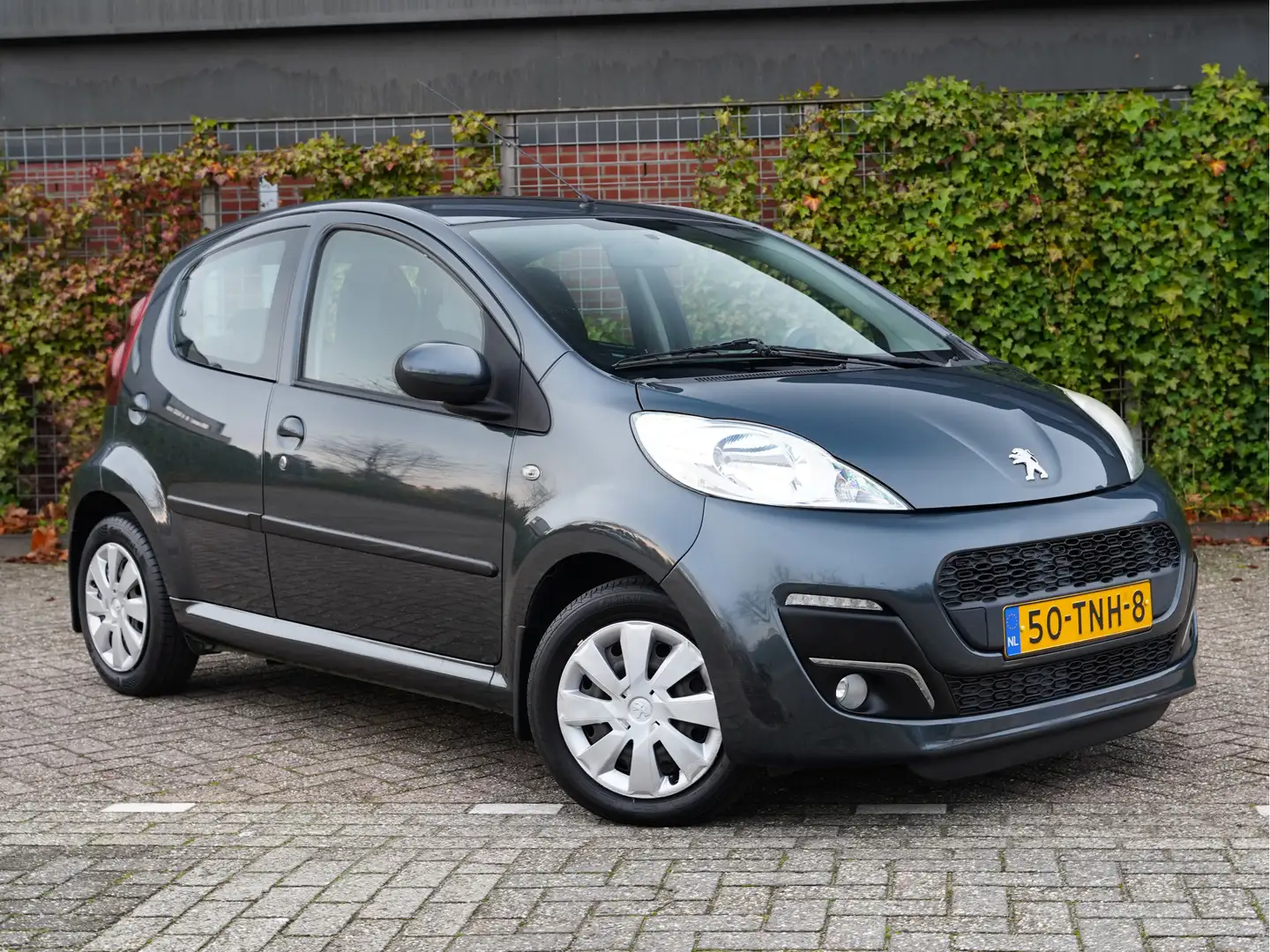 Peugeot 107 1.0 | AUTOMAAT | 101.000km | 1e eigenaar | Airco | Grijs - 2