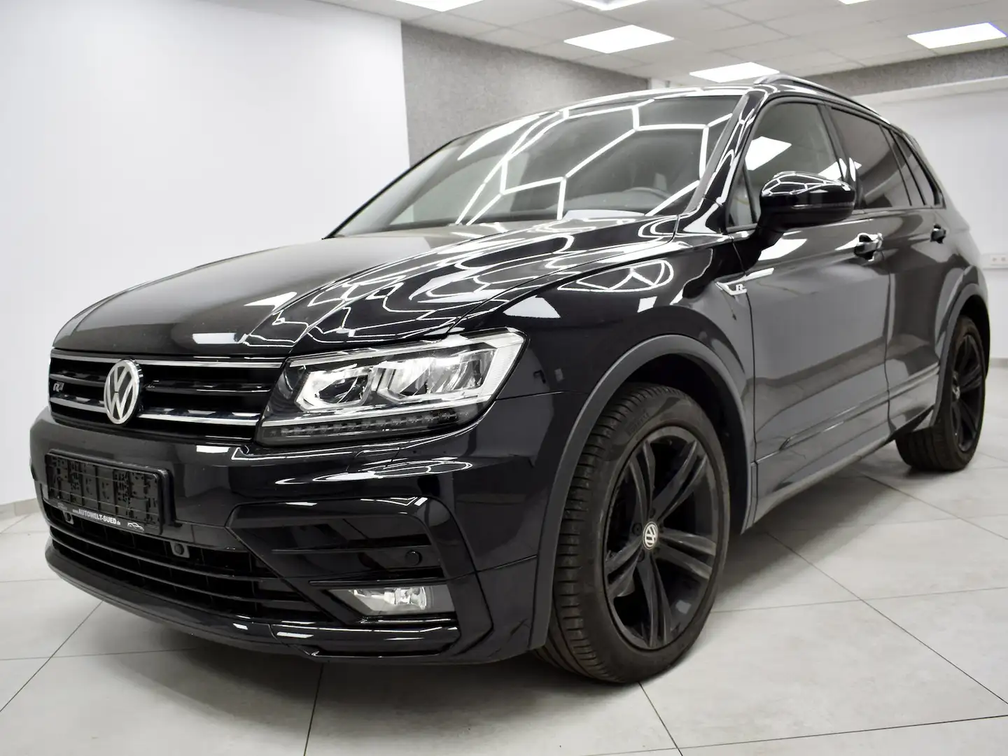 Volkswagen Tiguan 2.0 TDI Highline R Line Black Style LED ACC Side-A Noir - 2