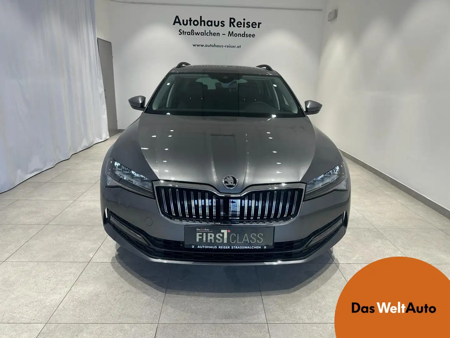 Skoda Superb Ambition TDI DSG Gris - 1