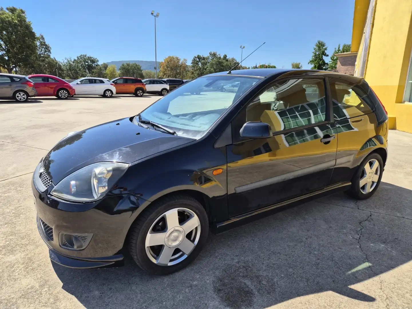 Ford Fiesta 1.3 Newport Negro - 1