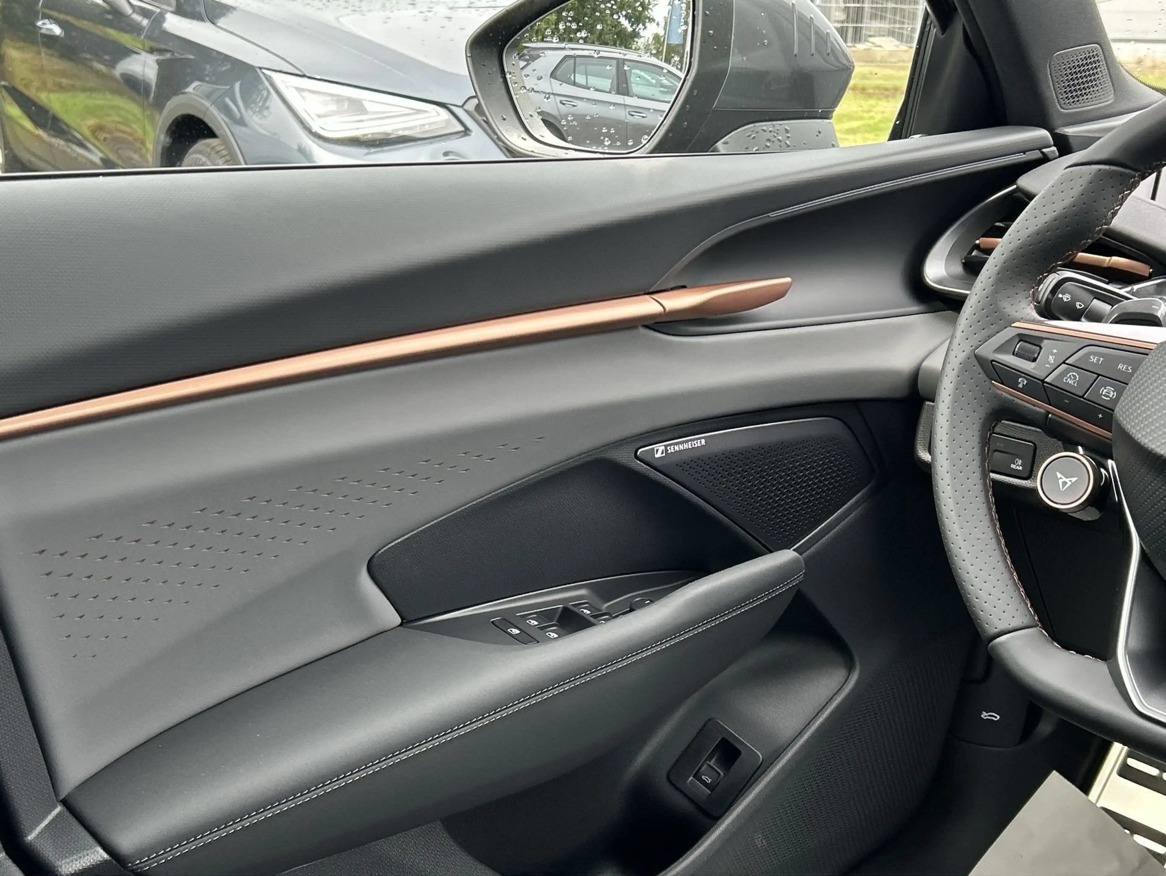 CUPRA Terramar 2.0 TSI 4Drive W VZ Pano Matrix ACC LED — photo 13