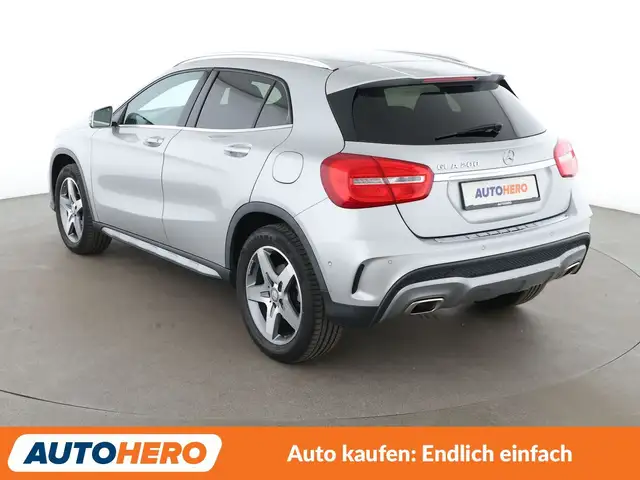 Mercedes-Benz Gla view 4